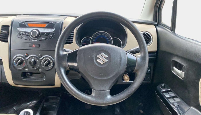 2018 Maruti Wagon R 1.0 VXI, Petrol, Manual, 32,472 km, Steering Wheel Close Up