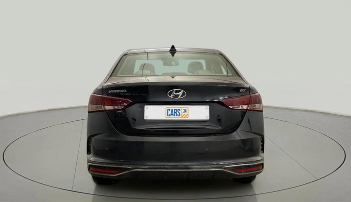 2021 Hyundai Verna SX 1.5 VTVT, Petrol, Manual, 22,973 km, Back/Rear