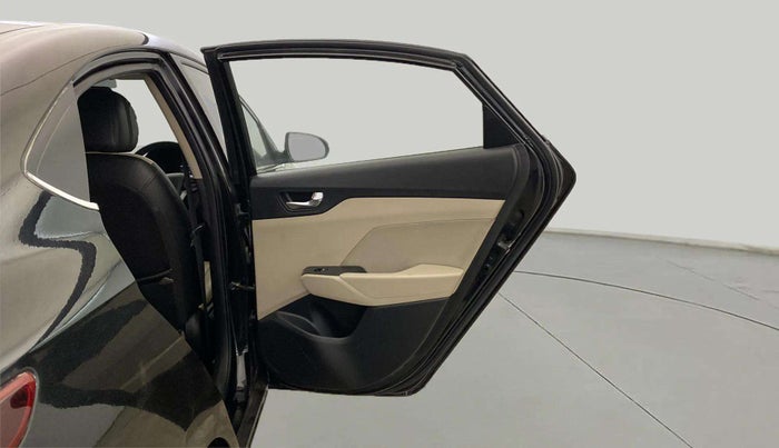 2021 Hyundai Verna SX 1.5 VTVT, Petrol, Manual, 22,973 km, RHS Rear Door