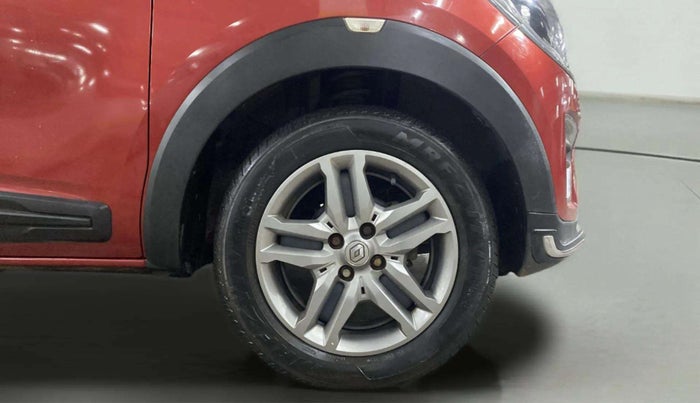 2020 Renault TRIBER RXZ AMT, Petrol, Automatic, 12,772 km, Right Front Wheel