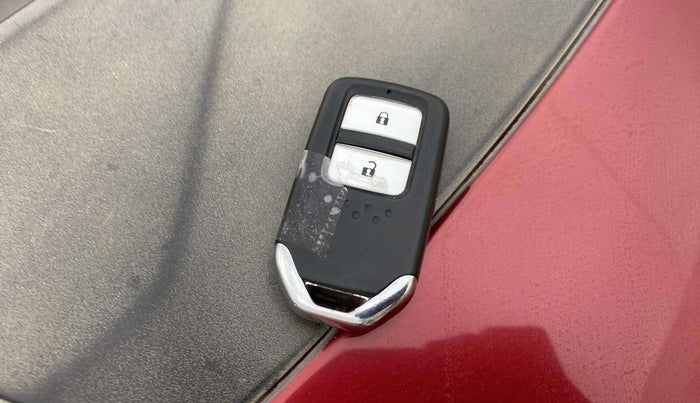 2019 Honda Jazz 1.2L I-VTEC VX CVT, Petrol, Automatic, 46,562 km, Key Close Up