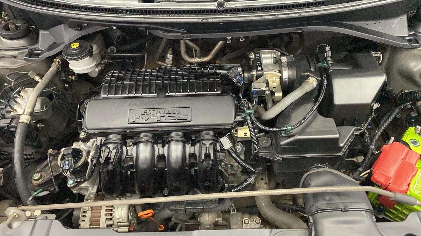 2019 Honda BR-V 1.5L I-VTEC S, Petrol, Manual, 96,772 km, Open Bonet