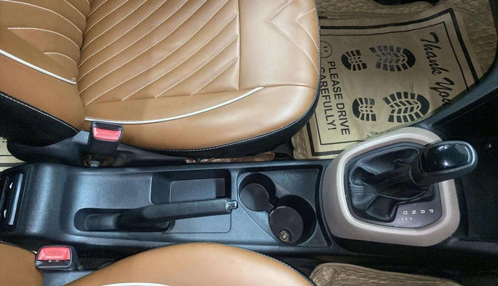 2014 Hyundai Grand i10 ASTA AT 1.2 KAPPA VTVT, CNG, Automatic, 53,386 km, Gear Lever