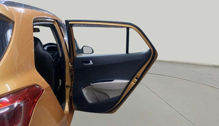 2014 Hyundai Grand i10 ASTA AT 1.2 KAPPA VTVT, CNG, Automatic, 53,386 km, RHS Rear Door