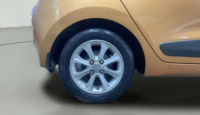 2014 Hyundai Grand i10 ASTA AT 1.2 KAPPA VTVT, CNG, Automatic, 53,386 km, Right Rear Wheel