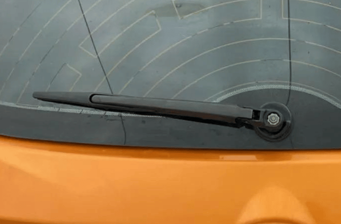 2018 Tata TIAGO NRG PETROL, Petrol, Manual, 35,819 km, Rear Wiper
