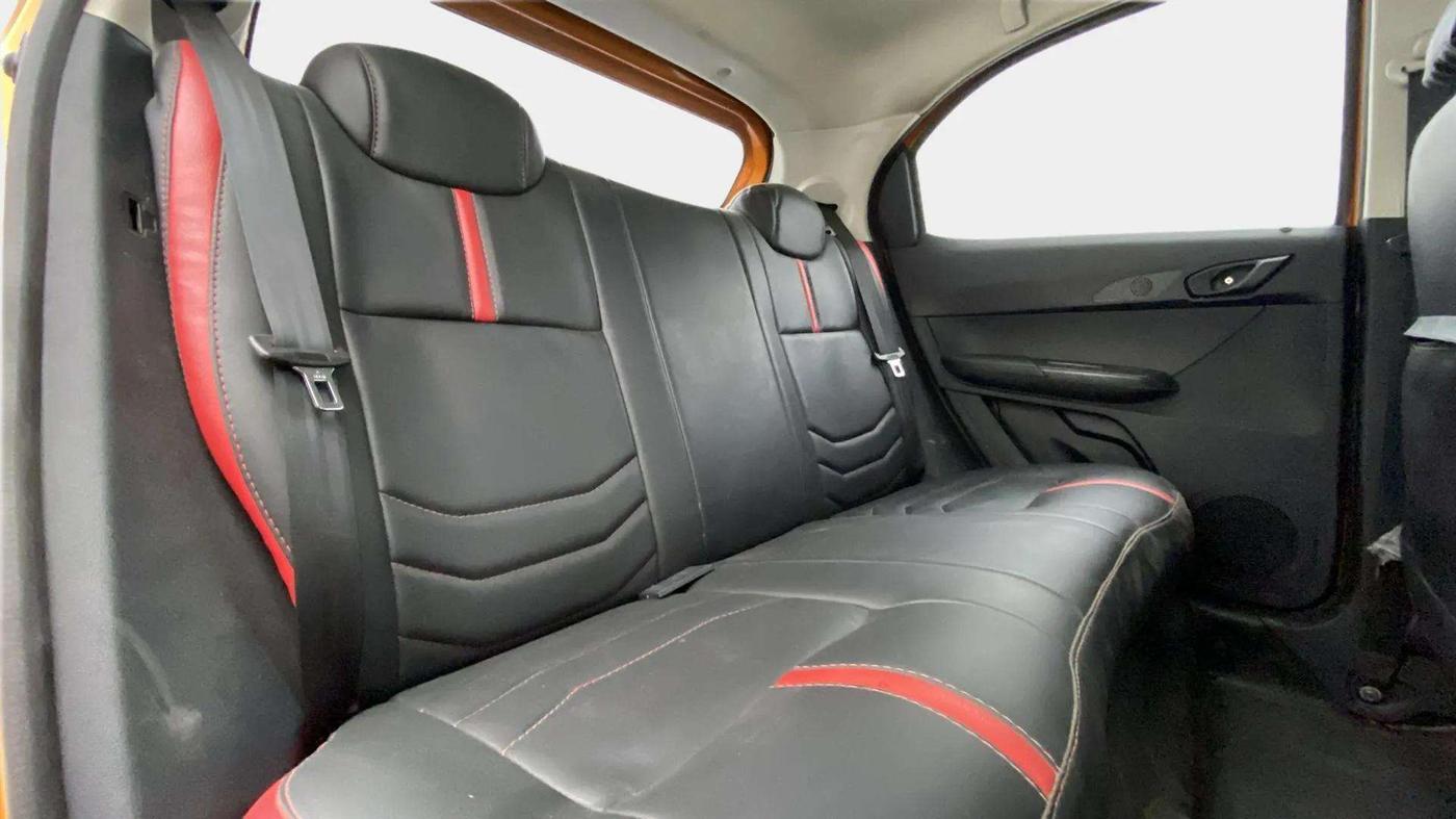 2018 Tata TIAGO NRG PETROL, Petrol, Manual, 35,819 km, Right Side Rear Door Cabin