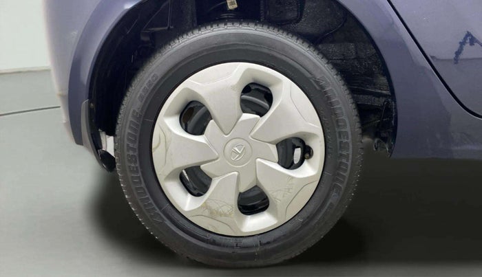 2021 Tata Tiago XT PETROL, Petrol, Manual, 30,461 km, Right Rear Wheel