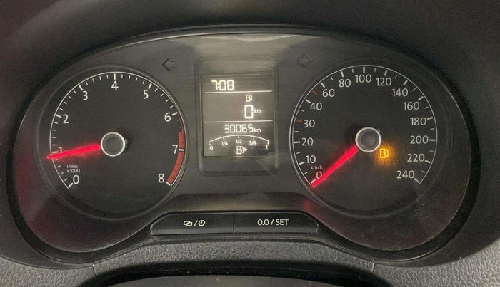 2016 Volkswagen Polo COMFORTLINE 1.2L, Petrol, Manual, 30,065 km, Odometer Image