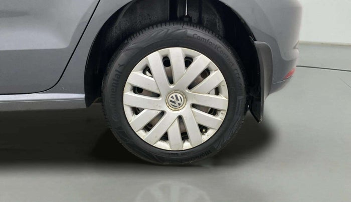 2016 Volkswagen Polo COMFORTLINE 1.2L, Petrol, Manual, 30,065 km, Left Rear Wheel