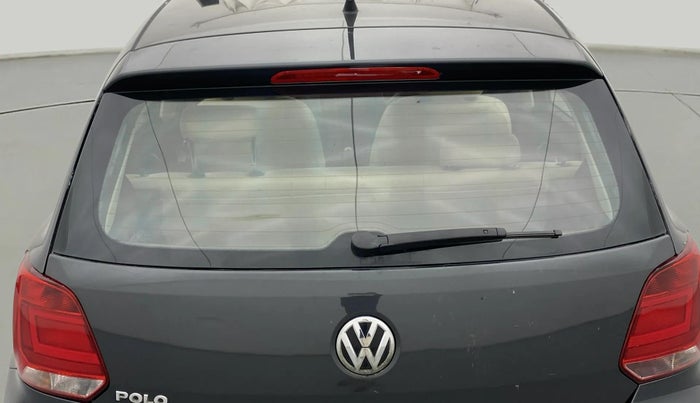 2016 Volkswagen Polo COMFORTLINE 1.2L, Petrol, Manual, 30,065 km, Rear Windshield