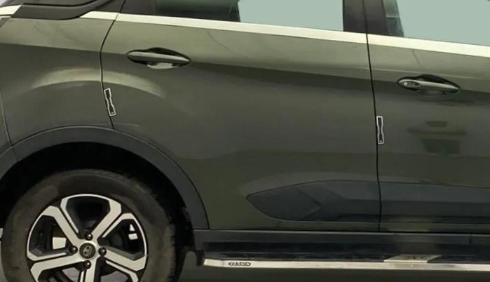 2021 Tata NEXON XZ PLUS PETROL, Petrol, Manual, 35,683 km, Right rear door - Minor scratches