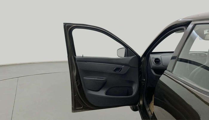 2016 Renault Kwid RXT 0.8, Petrol, Manual, 28,766 km, LHS Front Door