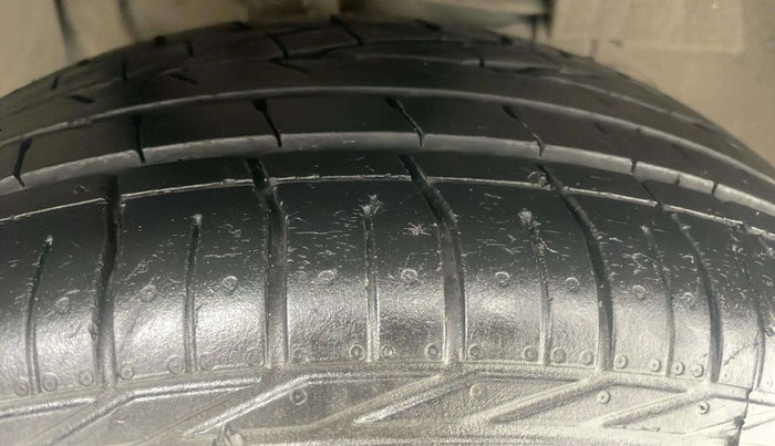 2022 Tata NEXON XZ PLUS PETROL DARK EDITION, Petrol, Manual, 19,344 km, Left Front Tyre Tread