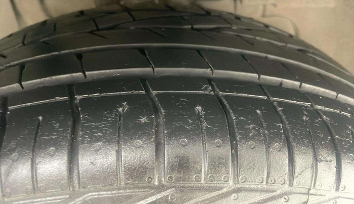 2022 Tata NEXON XZ PLUS PETROL DARK EDITION, Petrol, Manual, 19,344 km, Left Rear Tyre Tread
