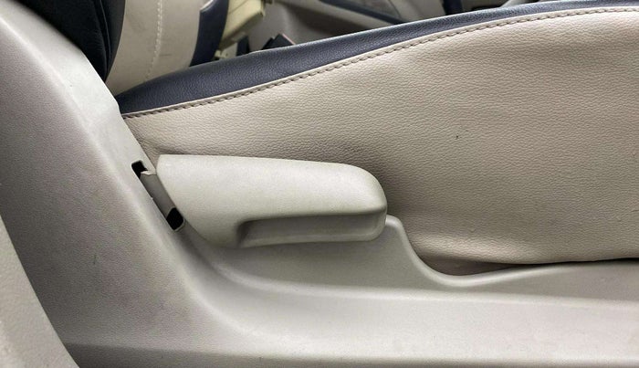 2017 Maruti Celerio ZXI AMT (O), Petrol, Automatic, 69,083 km, Driver Side Adjustment Panel