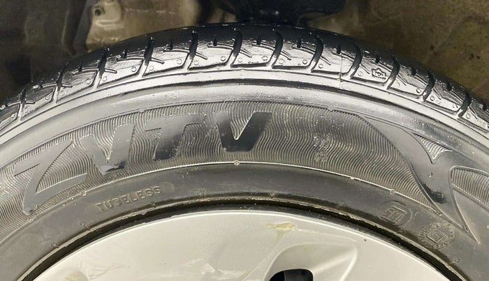 2017 Maruti Celerio ZXI AMT (O), Petrol, Automatic, 69,083 km, Left Front Tyre Tread
