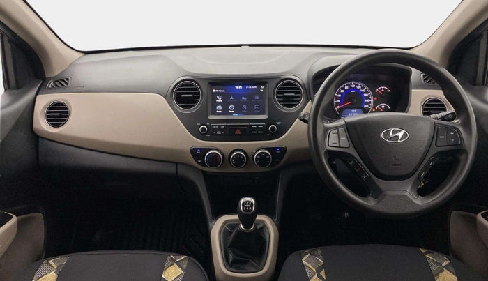 2018 Hyundai Grand i10 SPORTZ 1.2 KAPPA VTVT, Petrol, Manual, 55,374 km, Dashboard
