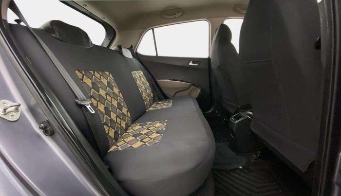 2018 Hyundai Grand i10 SPORTZ 1.2 KAPPA VTVT, Petrol, Manual, 55,374 km, Right Side Rear Door Cabin