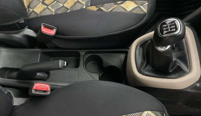 2018 Hyundai Grand i10 SPORTZ 1.2 KAPPA VTVT, Petrol, Manual, 55,374 km, Gear Lever