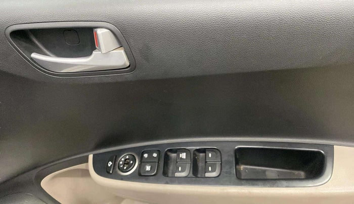 2019 Hyundai Grand i10 SPORTZ 1.2 KAPPA VTVT, Petrol, Manual, 33,184 km, Driver Side Door Panels Control