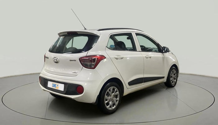 2019 Hyundai Grand i10 SPORTZ 1.2 KAPPA VTVT, Petrol, Manual, 33,184 km, Right Back Diagonal