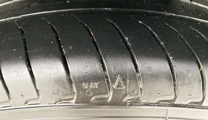 2023 Hyundai EXTER SX(O) CONNECT 1.2 AMT, Petrol, Automatic, 10,273 km, Right Rear Tyre Tread