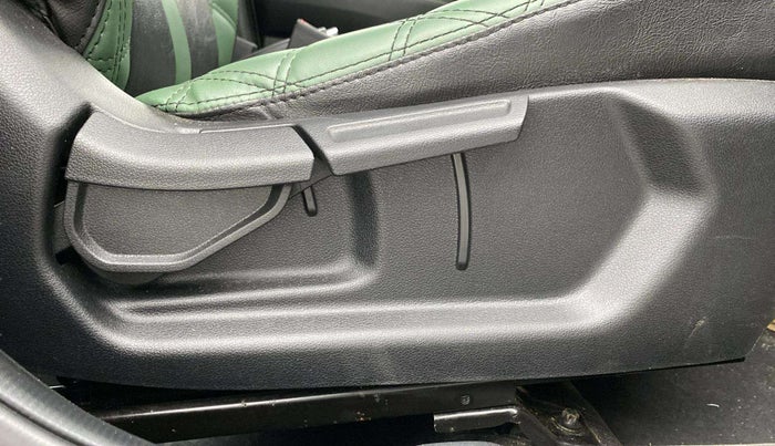 2023 Hyundai EXTER SX(O) CONNECT 1.2 AMT, Petrol, Automatic, 10,273 km, Driver Side Adjustment Panel