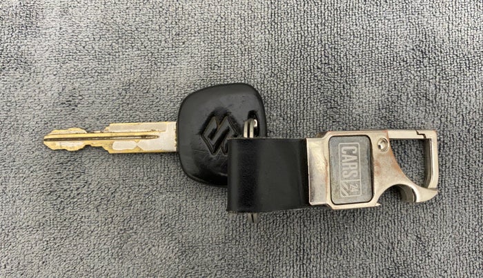 2018 Maruti Eeco 5 STR WITH A/C+HTR, CNG, Manual, 63,705 km, Key Close Up