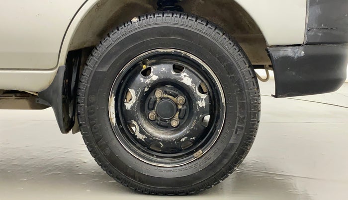 2018 Maruti Eeco 5 STR WITH A/C+HTR, CNG, Manual, 63,705 km, Right Front Wheel