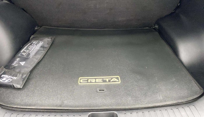 2022 Hyundai Creta E 1.5 PETROL, Petrol, Manual, 24,085 km, Boot Open Zoomed View