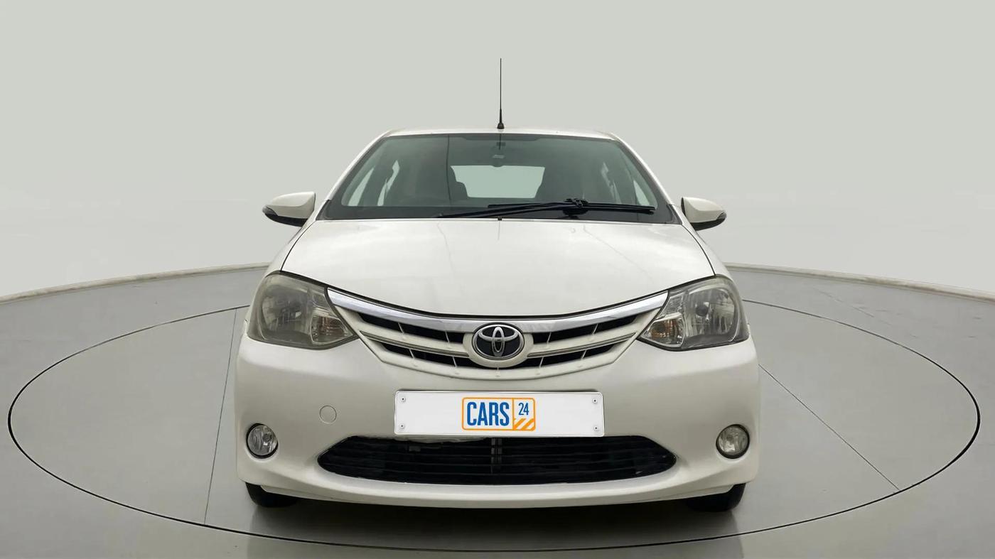 2013 Toyota Etios V, Petrol, Manual, 70,370 km, Front