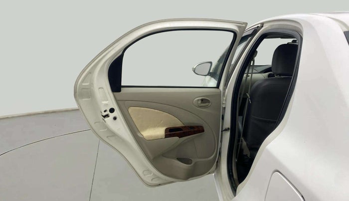 2013 Toyota Etios V, Petrol, Manual, 70,168 km, LHS Rear Door