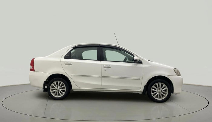 2013 Toyota Etios V, Petrol, Manual, 70,168 km, Right Side View