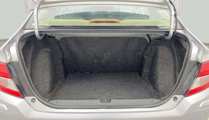 2018 Honda Amaze 1.2L I-VTEC V CVT, Petrol, Automatic, 33,040 km, Boot Inside