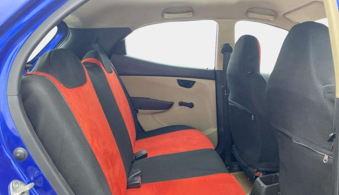 2013 Hyundai Eon ERA +, Petrol, Manual, 56,064 km, Right Side Rear Door Cabin