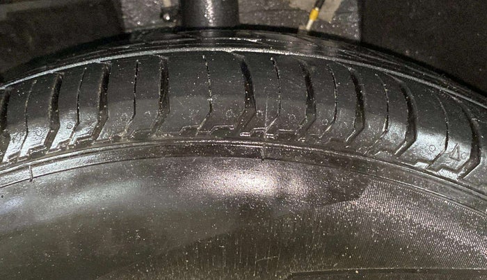 2023 Tata PUNCH PURE MT, Petrol, Manual, 4,616 km, Left Front Tyre Tread