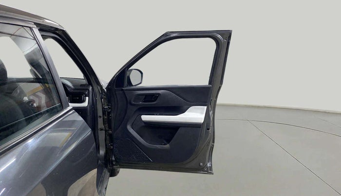 2023 Tata PUNCH PURE MT, Petrol, Manual, 4,616 km, RHS Front Door