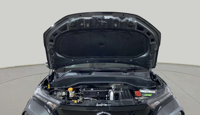 2023 Tata PUNCH PURE MT, Petrol, Manual, 4,616 km, Open Bonet