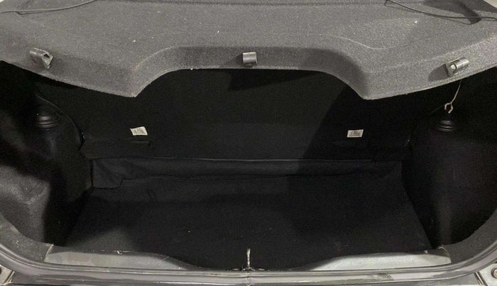 2023 Tata PUNCH PURE MT, Petrol, Manual, 4,616 km, Boot Open Zoomed View