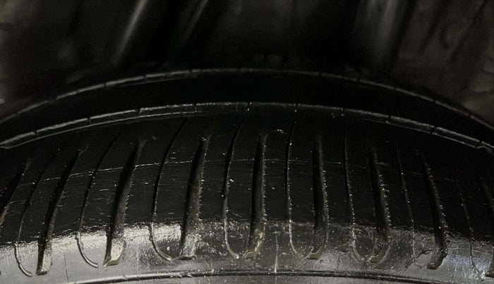 2015 Honda City 1.5L I-VTEC VX CVT, Petrol, Automatic, 55,226 km, Right Front Tyre Tread