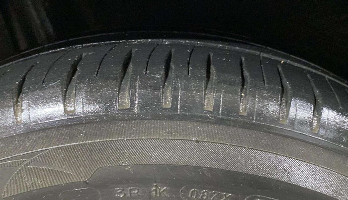 2018 Maruti Baleno ZETA CVT PETROL 1.2, Petrol, Automatic, 80,073 km, Right Rear Tyre Tread