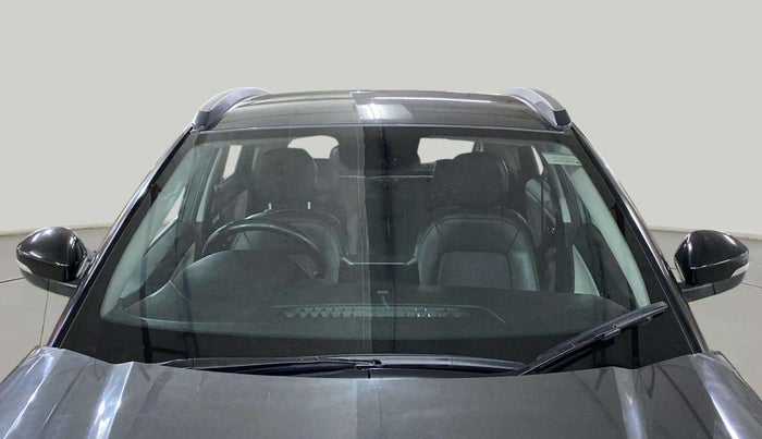 2023 Tata NEXON XZ PLUS DIESEL (L), Diesel, Manual, 60,237 km, Front Windshield