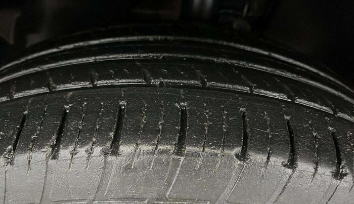 2021 Tata Harrier XT 2.0L KRYOTEC, Diesel, Manual, 50,375 km, Left Front Tyre Tread