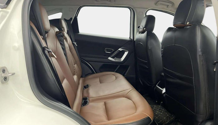 2021 Tata Harrier XT 2.0L KRYOTEC, Diesel, Manual, 50,375 km, Right Side Rear Door Cabin