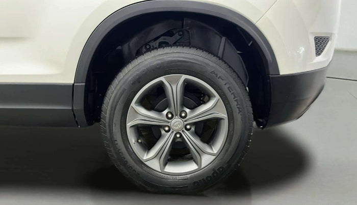 2021 Tata Harrier XT 2.0L KRYOTEC, Diesel, Manual, 50,375 km, Left Rear Wheel
