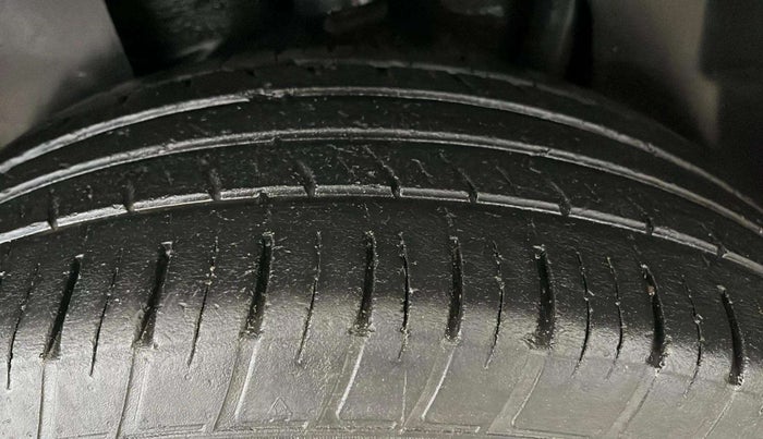 2021 Tata Harrier XT 2.0L KRYOTEC, Diesel, Manual, 50,375 km, Right Rear Tyre Tread