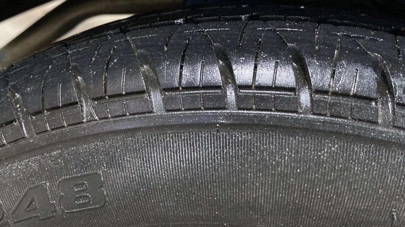 2018 Maruti Alto 800 LXI, Petrol, Manual, 53,534 km, Right Rear Tyre Tread