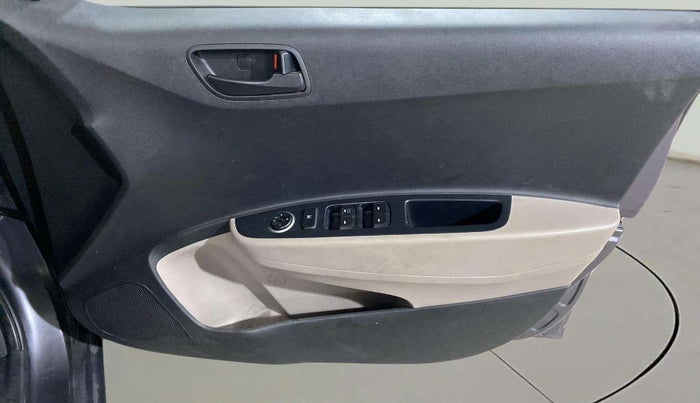 2018 Hyundai Xcent E+, CNG, Manual, 94,924 km, Driver Side Door Panels Control