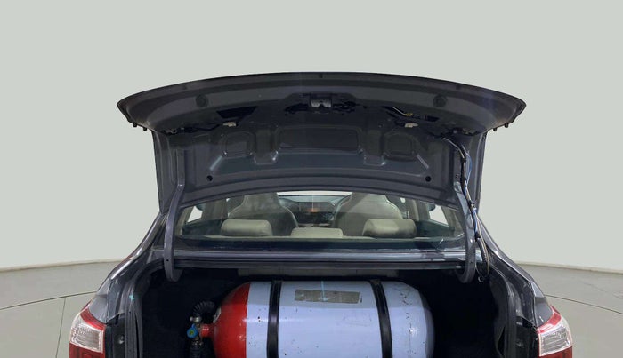 2018 Hyundai Xcent E+, CNG, Manual, 94,924 km, Boot Door Open